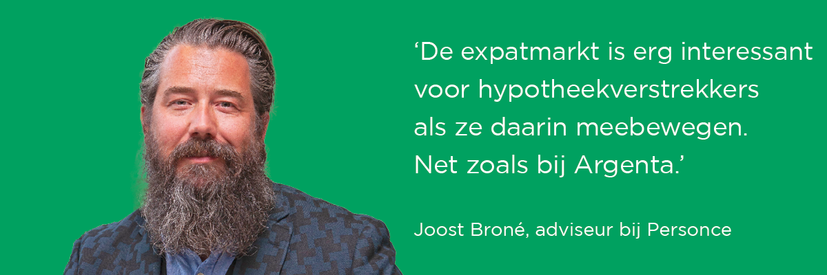 Joost over de expatmarkt.